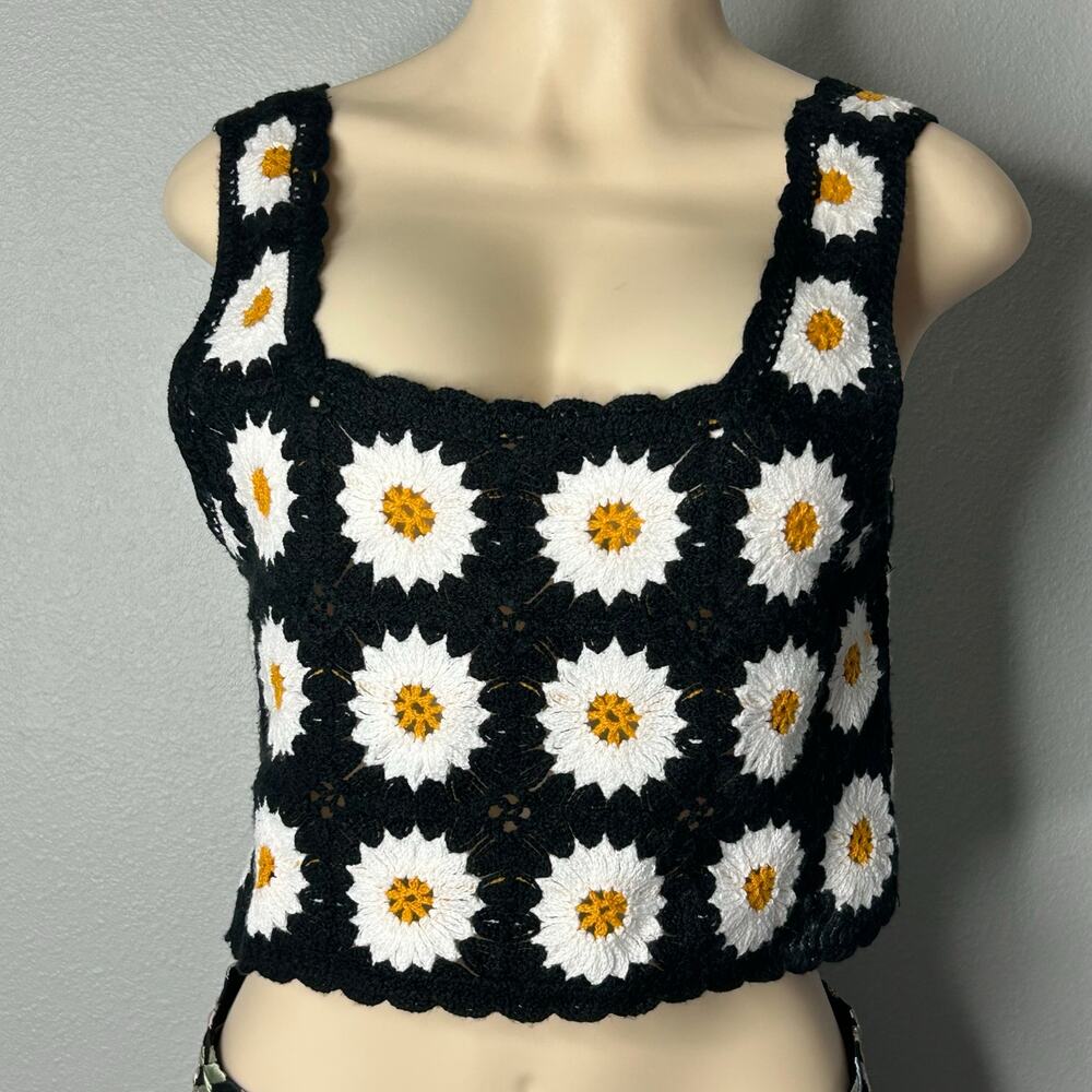 Blue Rain Crochet Daisy Tank Top Small Black White Boho Festival Granny Square